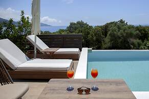 Zavia ENA in Syvota With 2 Bedrooms and 3 Bathrooms