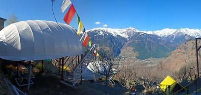 Nirvana Hamta Retreat