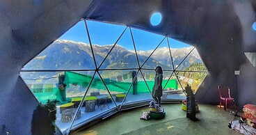 Nirvana Hamta Retreat