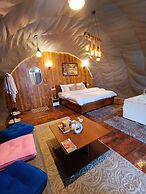 Nirvana Hamta Retreat