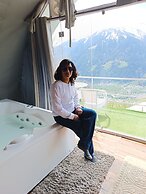 Nirvana Hamta Retreat