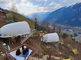 Nirvana Hamta Retreat