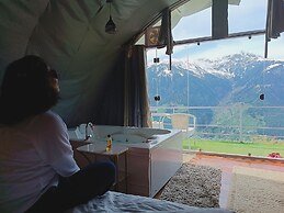 Nirvana Hamta Retreat