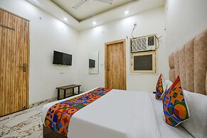 FabExpress Divya Villa