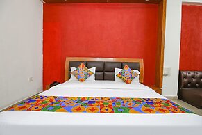 FabHotel Neena Palace