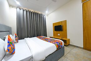 Fabhotel Flying Kiwi