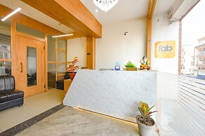 Fabhotel Flying Kiwi