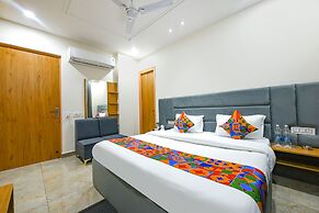 Fabhotel Flying Kiwi