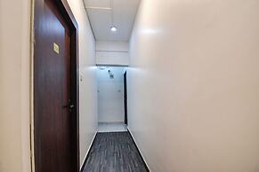 Fabhotel Green Leaf I