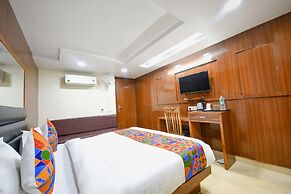 Fabhotel Mona International