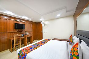 Fabhotel Mona International