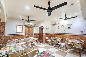 Fabhotel Sai Residency