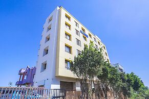 Fabhotel Prime Sumanchandra Suites