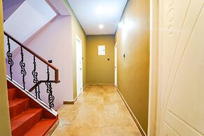 Fabhotel Hn Pear View Stays