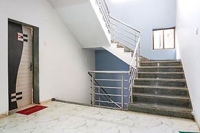 Fabhotel Twilight House