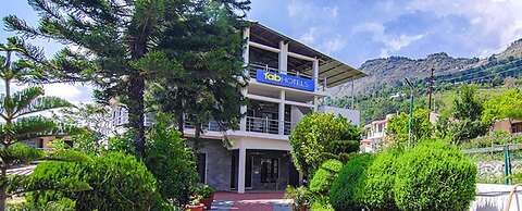 Fabhotel Paradise Ville Resort