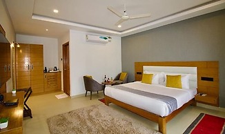 Fabhotel Prime Jr High Sky