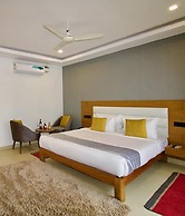 Fabhotel Prime Jr High Sky