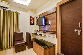 Fabhotel Raj Vihar Residency