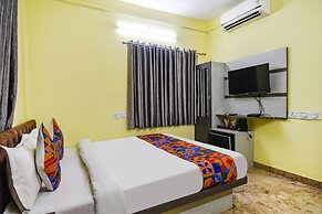 Fabhotel Dishan Plaza