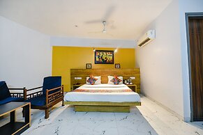 Fabhotel Gazelle Inn I