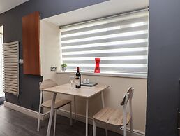 2 Stoneleigh Cottage