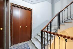 Garibaldi Central Station Apartment by Wonderful Italy