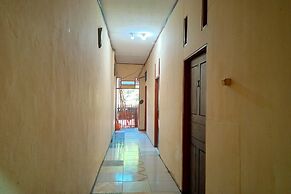 OYO 93479 Hotel Jaguar Sentani