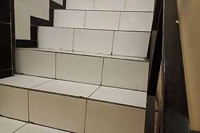 OYO 93485 Hotel Kenzie Sentani