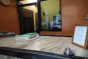 OYO 93485 Hotel Kenzie Sentani