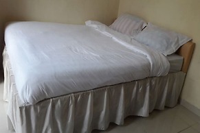 OYO 93485 Hotel Kenzie Sentani