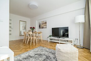 ShortStayPoland Jana Pawła II 65 B141