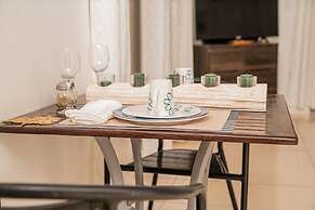 Villa Serenity- Water View Suite - Sleeps 3 -pool