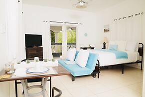 Villa Serenity- Water View Suite - Sleeps 3 -pool