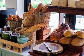 Niranapa Boutique Resort