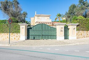 Villa Adriana at Boavista Resort