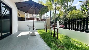 White House With 2br-1bath Near Kathu Water Fall