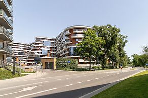 Dark Blue Apartment in Kraków by Renters