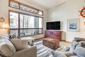 Lakefront Tofte Townhome w/ Deck & Views!