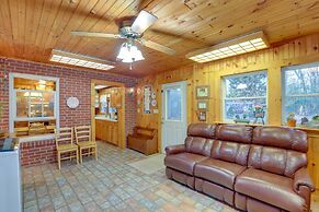 Dog-friendly Burnsville Home w/ Patio & Trails!