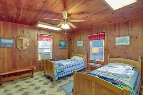 Dog-friendly Burnsville Home w/ Patio & Trails!