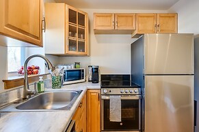 Walkable Downingtown Studio w/ Spacious Deck