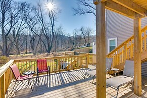 Walkable Downingtown Studio w/ Spacious Deck