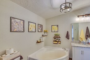 Modern Bloomington Home ~ 10 Mi to Bear Lake!