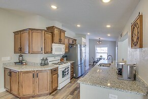 Modern Bloomington Home ~ 10 Mi to Bear Lake!