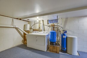 Lovely Interlaken Home w/ Fire Pit & Yard!