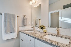 Hunt & Hike: Potholes State Park Home Hot Tub