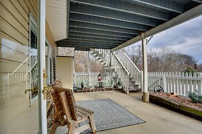5 Mi to Fort Osage: Quiet Countryside Studio