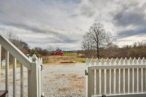 5 Mi to Fort Osage: Quiet Countryside Studio