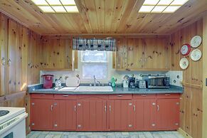 Dog-friendly Burnsville Cabin Rental Near Hiking!